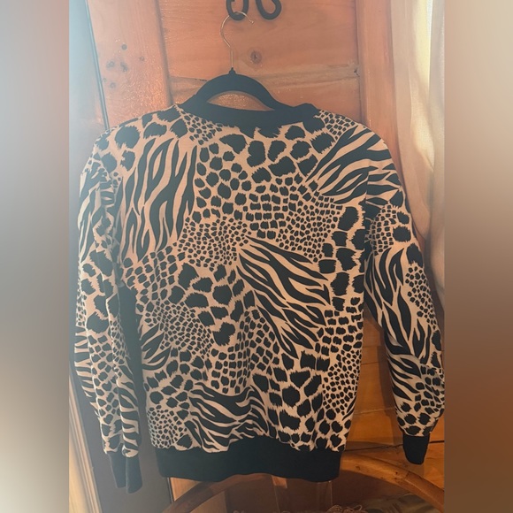 Unique zebra vintage fringe sweater! - Picture 5 of 5